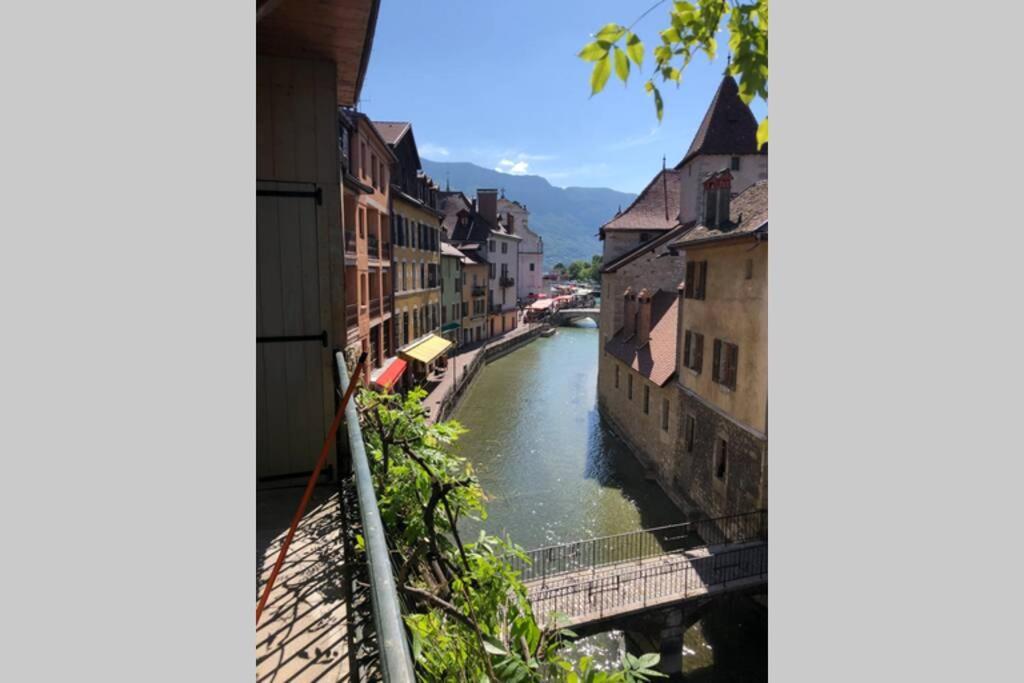 Le Rousseau Appartement Annecy Buitenkant foto