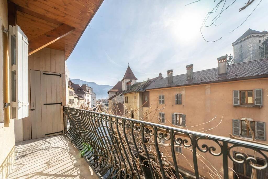 Le Rousseau Appartement Annecy Buitenkant foto