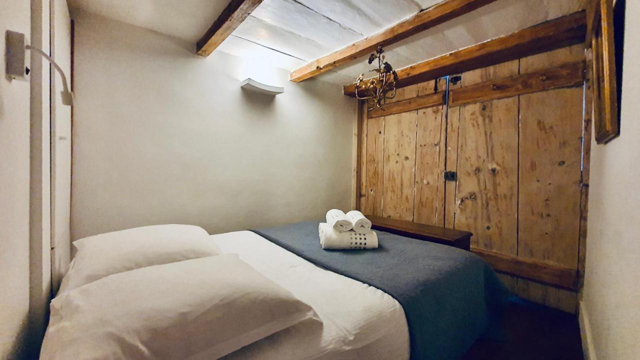 Le Rousseau Appartement Annecy Buitenkant foto